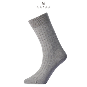 Chaussettes en cachemire élégantes et polyvalentes, chaussettes luxueuses pour femmes, bas doux mi-tube, logo personnalisé, meilleur prix - Product Image 2