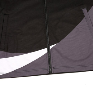 Chaqueta Softshell ligera para hombre con el mejor diseño para invierno Impresión de logotipo personalizado Tela recubierta de alta calidad Sublimación larga y fina - Product Image 4