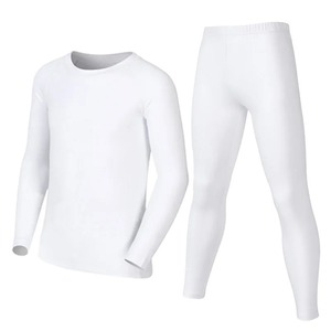 Chándal de talla grande con patrón liso de invierno - Product Image 6