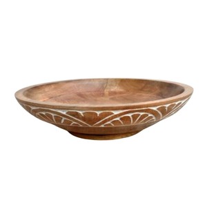 Wholesale Handcrafted <b>Mango</b> <b>Wood</b> Serving <b>Bowl</b> with Leaf Carving Natural Finish Decorative Salad Mixing <b>Bowl</b> Kitchenware Supplier - Product Image 1