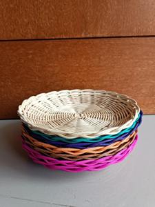 Bandeja de Conchas Marinas de Ratán Hecha a Mano Inspirada en el Océano, Vajilla Artesanal Perfecta para Decoración Festiva del Hogar - Product Image 2