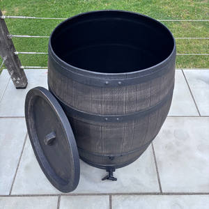 Baril en bois de chêne durable de 240 L pour la fermentation du vin, de la bière et du whisky - Product Image 1