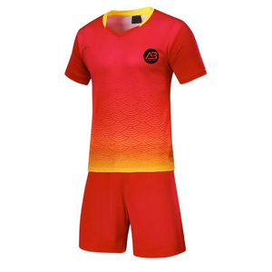 Uniforme de football de fabrication professionnelle le plus vendu, nouveau design et dernier style de vêtements de football à vendre - Product Image 5