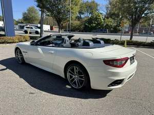 CLEAN 2018 Maserati Gran Turismo Sport Cabriolet Conduite à Gauche - Product Image 4