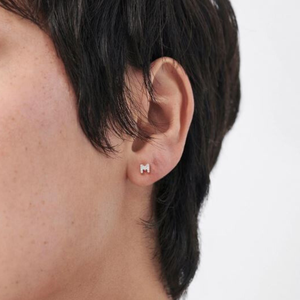 Boucles d'oreilles initiales M remplies d'or de luxe pour femmes bijoux de mode fins avec pierre de Zircon pour cadeau de fête d'anniversaire - Product Image 6