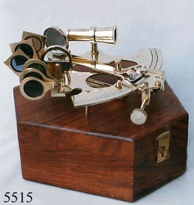 Sextant artisanal indien en laiton massif de haute qualité, finition de qualité supérieure, avec boîte en bois pour la décoration de la maison - Product Image 6