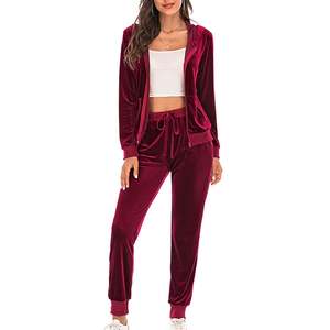 Ensemble survêtement en velours d'hiver pour femmes grande taille personnalisé, deux pièces, jogging, survêtement avec capuche, léger et respirant - Product Image 3