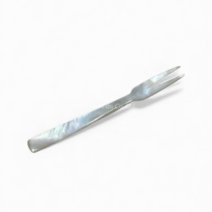 Tenedor de Nácar para Servir Postres y Uso Elegante en la Mesa, Elaborado con Concha Natural en Vietnam - Product Image 2