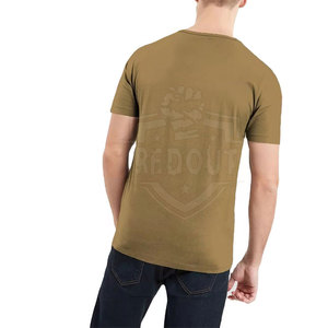 เสื้อยืดลำลองผู้ชายมีสไตล์ เหมาะสำหรับใส่ในฤดูร้อน เนื้อผ้าระบายอากาศได้ดี ผ้าฝ้ายนุ่ม สวมใส่สบาย ดีไซน์ทันสมัย - Product Image 1