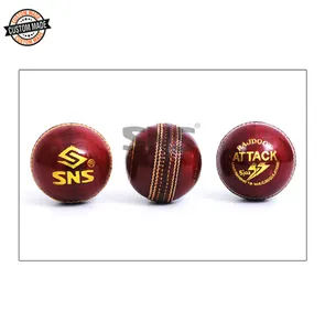 Best Quality Machine Moulded Cork Core Red Color 4 PC construction 5 Ply Thread Seam Vegetable Tanned Leather Cricket Balls