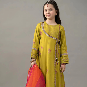 Traje Gharara de estilo pakistaní tradicional para niñas con bordado y Kameez elegante para Eid y funciones de fiesta - Product Image 1