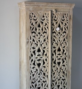 Diseño tallado de Almirah de madera reciclada recuperada de fabricación india - Product Image 1