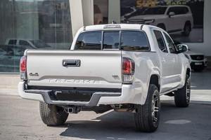 2022 TACOMA LEATLY USED, disponible para la venta en el mercado - Product Image 2