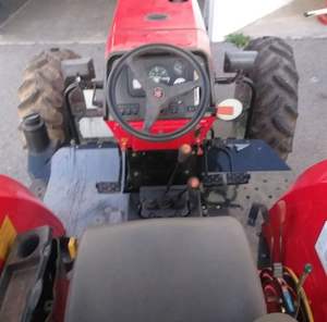 รถแทรกเตอร์แมสซีย์เฟอร์กูสัน240 385 390 263,283 135,399เครื่องจักรฟาร์ม - Product Image 2