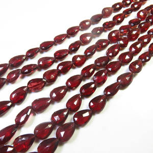 Cuentas de Granate Rojo Natural de Mozambique, Forma de Pera, Hilo de 4 Pulgadas, 7x5-11x7mm, Piedras Preciosas Facetadas de Alta Calidad para Joyería - Product Image 2