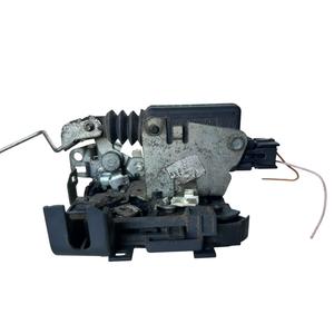 ตัวล็อคด้านหน้าขวา DACIA Sandero 1st Series 8200735222 (08>12) - Product Image 2