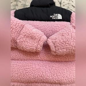 แจ็คเก็ตเชอร์ปาคุณภาพพรีเมียมขายส่ง พร้อมโลโก้สั่งทำ - Product Image 6