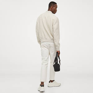 แจ็กเก็ตบอมเบอร์สำหรับผู้ชายเสื้อแจ็กเก็ตนักบินแบบอุ่นพิมพ์ลายปัก - Product Image 2