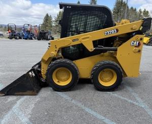 Bastante usado Asequible CAT 232D3 Rueda Skid Steers Loader para la venta - Product Image 1