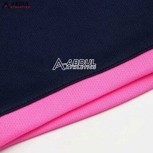 Conjunto de Uniforme de Fútbol para Hombre de Verano, Jersey y Pantalones Cortos Ligeros, Material Transpirable y Cómodo, Ideal para Partidos en Clima Cálido - Product Image 5