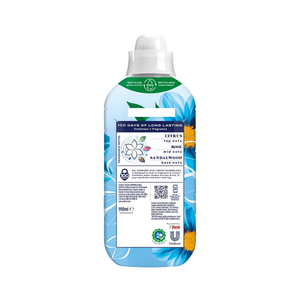 Comfort Fabric Conditioner 33W Blue Skies laisse les vêtements doux frais - Product Image 4