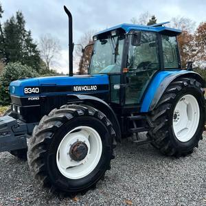 Tracteur d'occasion/neuf 4X4wd New- Holland 4710 avec chargeur et équipement agricole Machines agricoles à vendre - Product Image 1