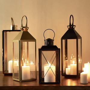 Lanterne de bougeoir en verre clair en métal doré fait à la main moderne de noël populaire avec impression découpée décor de jardin de maison de fête - Product Image 5