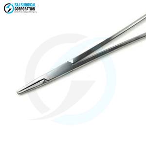 Système de verrouillage à cliquet pour porte-suture Lawrence en acier pour un fonctionnement mains libres pendant les procédures de fermeture de plaie en plusieurs étapes - Product Image 6