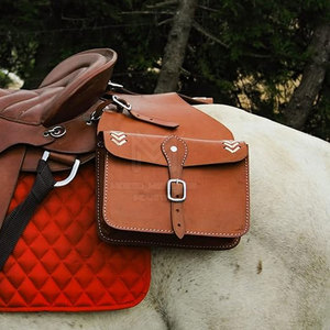 Venta directa de fábrica Bolsas de sillín de caballo Diseño personalizado Bolsas de sillín de caballo Hecho a precio barato - Product Image 3
