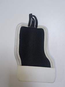 Offre Spéciale personnalisé Baseball dur et poignet soutien main protecteur Softball main bouclier pâte main garde réglage respirant - Product Image 4