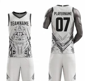Ensemble d'uniformes de basket-ball personnalisables avec logo d'équipe, respirants, 100 % polyester, vêtements de sport pour extérieur, pour hommes - Product Image 1