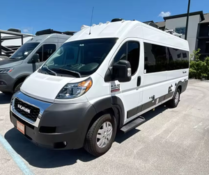 Best Offer CLEAN Used 2023 2022 E-n-t-e-g-r-a C-o-a-c-h E-t-h-o-s L-i 20T-L Rv Camper Motorhomes Travel Trailer - Product Image 4
