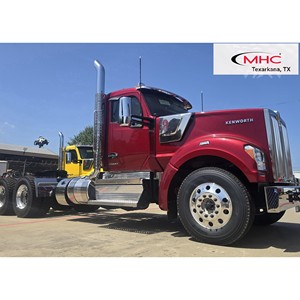 Kenworth W990 2026, type de carburant diesel - Product Image 2