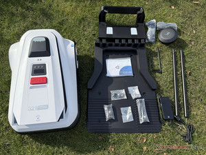 Tondeuse à gazon robotisée RTK de qualité supérieure Goat A2500, navigation par vision RTK améliorée par lidar, 100% d'origine, scellée en usine - Product Image 3