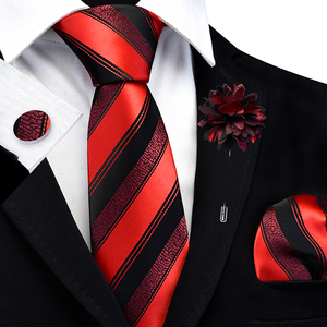 Ensemble <span class=keywords><strong>de</strong></span> cravates <span class=keywords><strong>de</strong></span> <span class=keywords><strong>luxe</strong></span> marron or rayé <span class=keywords><strong>cravate</strong></span> carré écharpe boutons <span class=keywords><strong>de</strong></span> manchette broche ensemble hommes costume accessoires Fit affaires mariage Festival - Product Image 2