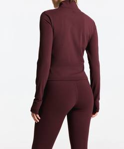Veste d'entraînement de gym personnalisée de haute qualité, respirante, grande taille, manches longues, vêtements de yoga et de sport imperméables à l'avant avec fermeture éclair pour femmes - Product Image 5