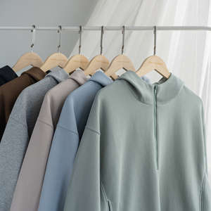 Sudadera con capucha y cremallera personalizada para hombre, suéter con cremallera serigrafiada, accesorio de temporada de invierno de talla grande de 100% algodón - Product Image 4