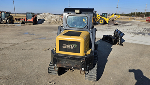 รถตักล้อยาง ASV RT30 RT-120F สำหรับขาย - Product Image 5