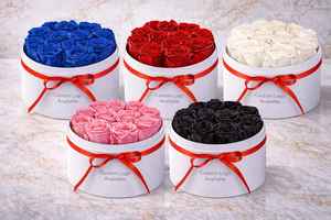 ดอกกุหลาบอบแห้ง 12 ดอก รูปทรงยาว คงทนนาน 3-5 ปี กล่องของขวัญดอกไม้สุดหรูสำหรับคุณแม่ ภรรยา วันวาเลนไทน์ - Product Image 4