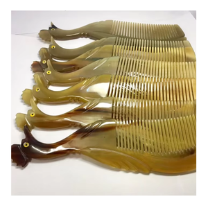 Proveedor de Vietnam de Peine de cuerno de búfalo que ofrece artesanía auténtica y suministro estable para compradores mayoristas internacionales - Product Image 1