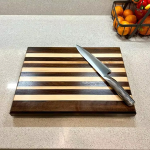 Planche à découper de cuisine éco-consciente Planche en bois artisanale pour maisons modernes, planche à fromage avec couteau en acier inoxydable - Product Image 3