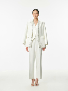 Traje de Blazer y Pantalón para Mujer, Blanco, con Adornos, de Lujo, Algodón Premium, Poliéster, Spandex, Fabricante OEM ODM, Vietnam - Product Image 3