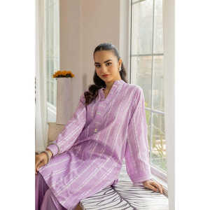 Conjunto de 2 Piezas para Mujer en Jacquard Lurex Morado, Camisa con Cuello de Lazo y Botones Decorativos, Pantalón, Atuendo Elegante de Una Pieza para Diversas Ocasiones - Product Image 2