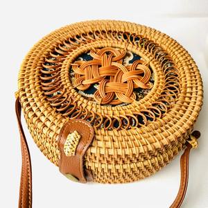 Sacs à bandoulière en Faux cuir bohème rond en rotin de paille naturelle pour femmes à bas prix - Product Image 4