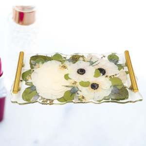 Plateau de service en résine au design attrayant fabriqué à la main pièce unique avec plateau de service de qualité supérieure supplémentaire idéal pour les restaurants - Product Image 1