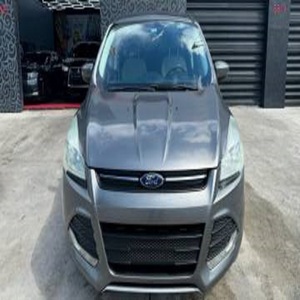 Ford Escape SE 2014 usado perfectamente, cuero izquierdo automático R17 FWD - Product Image 1