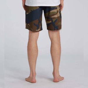 Shorts de sport pour hommes grande taille en toile de coton respirante, style urbain, avec logo personnalisé OEM et impression par sublimation - Product Image 2
