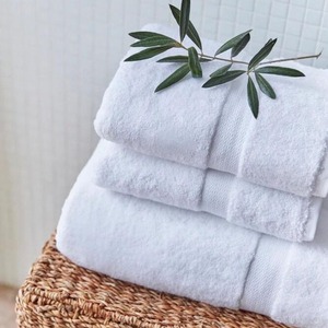 Best Selling Luxury 100% Premium Organic Cotton <b>Towel</b> <b>Sets</b> Custom Hotel <b>Bath</b> & Tub Mats with Logo Hand Woven Wholesalers - Product Image 1