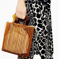Tas Clutch Kayu Unik Buatan Tangan untuk Pakaian Malam & Acara Spesial dengan Harga Grosir dari HAND MADE CRAFT