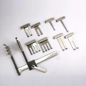 El juego de retractor ortopédico de columna vertebral de instrumentos quirúrgicos incluye 10 cuchillas con instrumentos Medicab recubiertos de negro - Product Image 6